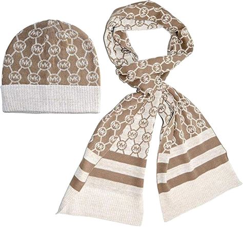 Amazon.com: Michael Kors Scarf And Hat Set.